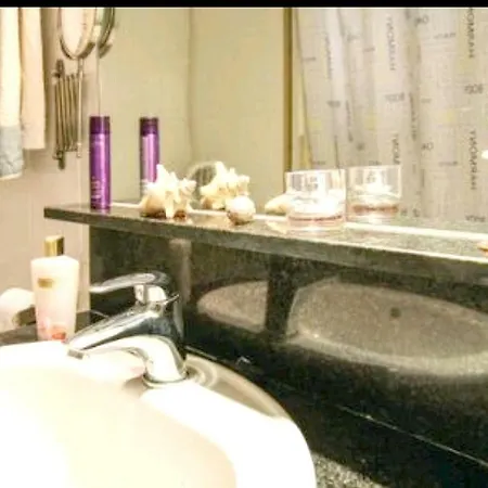 Apartment Carrer De Costa I Fornaguera Διαμέρισμα *
